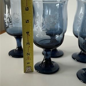 Vintage Pfaltzgraff Yorktown Blue Etched Goblets 6.5” Lot of 10